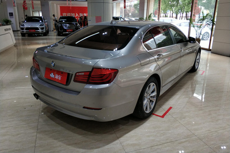 宜春二手宝马5系 2013款 525Li 2.0T 手自一体 豪华型