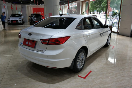 上饶二手福特福睿斯 2017款 1.5L 手动 舒适版