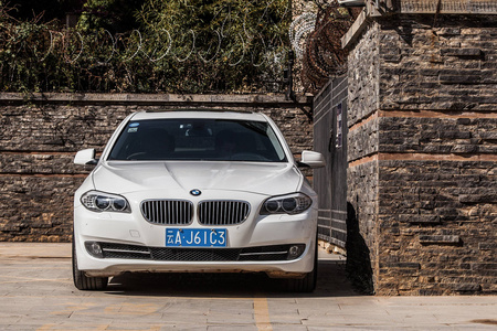 文山二手宝马5系 2013款 525Li 2.0T 手自一体 领先型