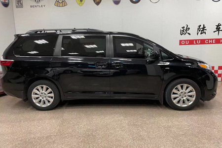 日照二手丰田Sienna 2018款 塞纳 3.5L 四驱 LE 7座