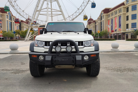 黄冈二手北京BJ40 2016款 BJ40L 2.3T 手自一体 四驱 尊享版